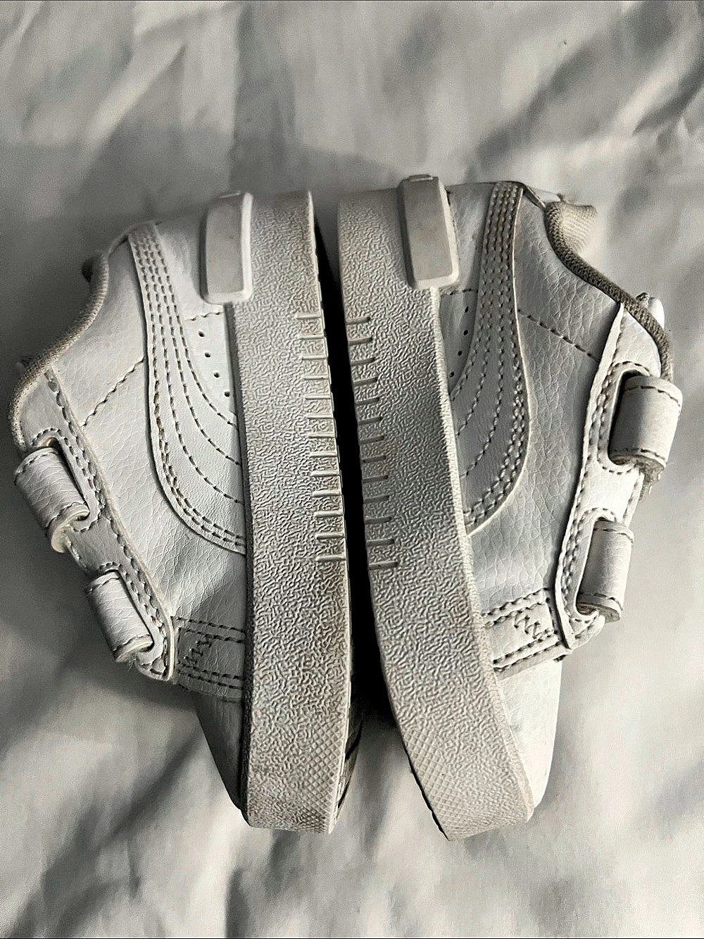 Toddler PUMA Smash v2 Mid White US 6C Sneakers